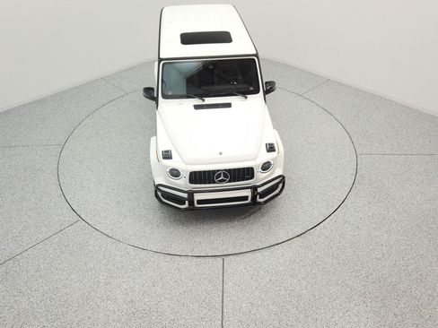 Used 2024 Mercedes-Benz G 63 AMG 4MATIC w/ Seat Comfort Package image 10