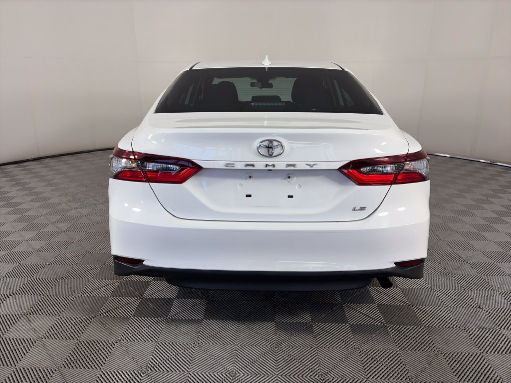 Used 2021 Toyota Camry LE FWD image 6