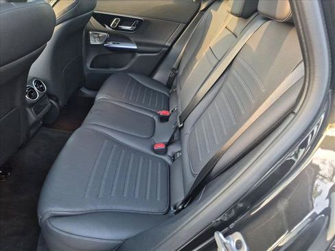 Used 2026 Mercedes-Benz GLC 300 4MATIC image 20