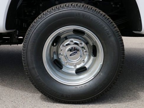 New 2026 Ford F350 Lariat AWD/4WD image 9