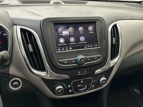Used 2022 Chevrolet Equinox LS w/ LS Convenience Package FWD image 28