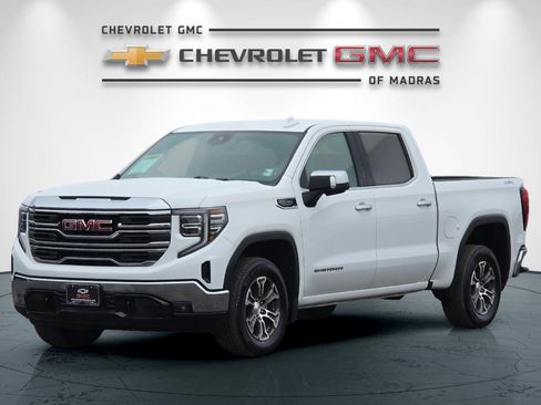 Used 2024 GMC Sierra 1500 SLT image 7
