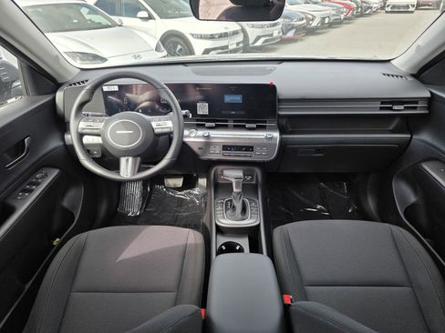 New 2025 Hyundai Kona SEL image 32
