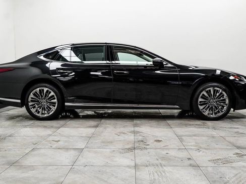 Used 2018 Lexus LS 500 AWD w/ Luxury Package image 9