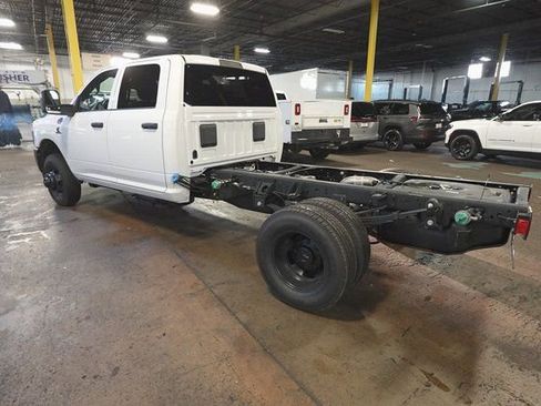 New 2026 RAM 3500 Tradesman image 3