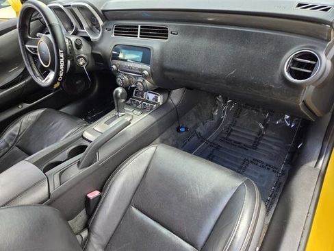 Used 2010 Chevrolet Camaro LT w/ RS Package RWD image 17