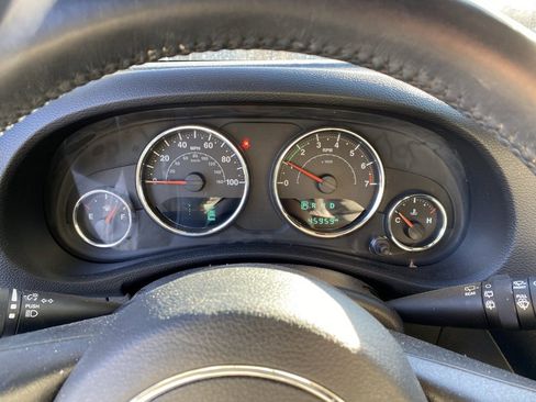 Used 2017 Jeep Wrangler Unlimited Sport w/ Max Tow Package image 14