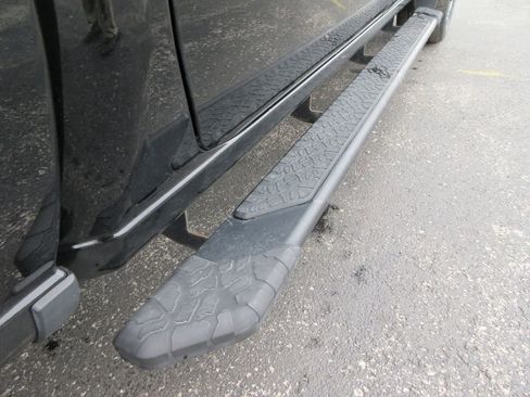 Certified 2021 Chevrolet Silverado 1500 LT w/ Bed Protection Package image 12