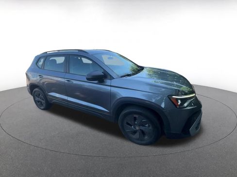Used 2026 Volkswagen Taos S FWD image 2