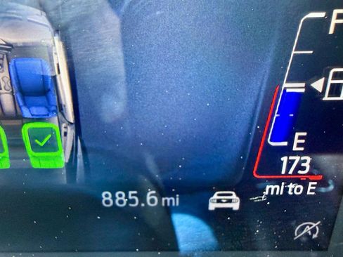 Used 2024 Ford Mustang Convertible RWD image 22