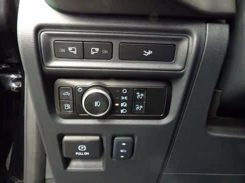 Used 2024 Ford F150 Lariat AWD/4WD image 48