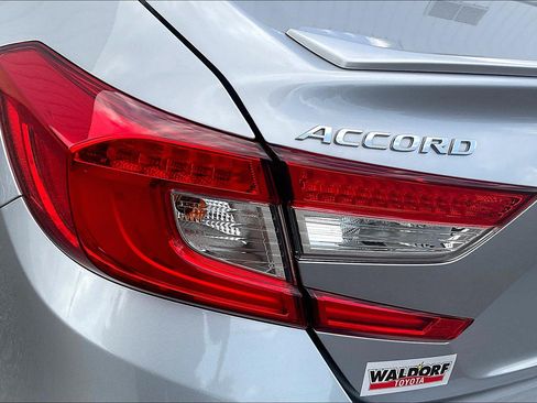 Used 2020 Honda Accord Sport image 29