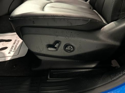 New 2026 Chrysler Pacifica Select image 11