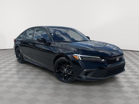 Used 2022 Honda Civic Sport image 3