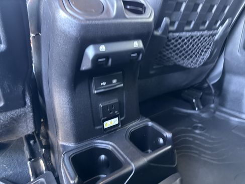 Used 2020 Jeep Gladiator Rubicon w/ Trailer Tow Package image 35