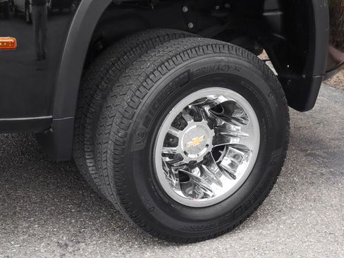 Used 2024 Chevrolet Silverado 3500 LTZ w/ LTZ Plus Package AWD/4WD image 54