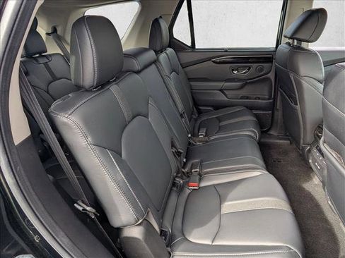 Certified 2023 Honda Pilot Touring image 20