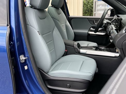 New 2026 Mercedes-Benz GLB 250 4MATIC image 27