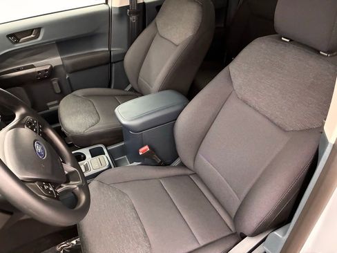 New 2025 Ford Maverick XL image 18