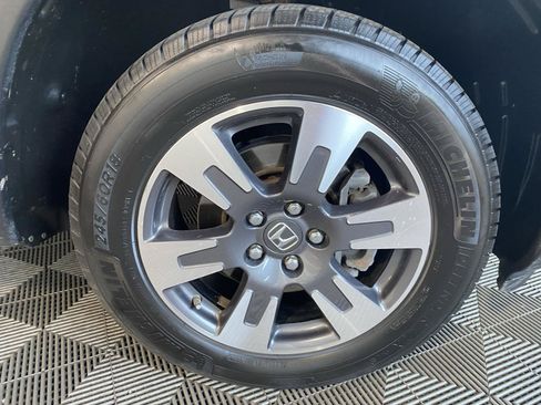 Used 2017 Honda Ridgeline RTL-E image 10