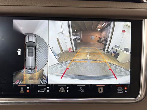 Used 2023 GMC Yukon Denali w/ Advanced Technology Package image 35