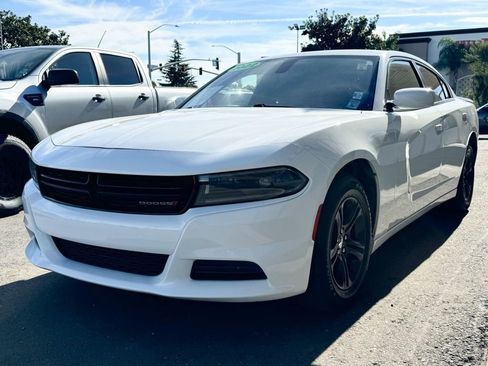 Used 2022 Dodge Charger SXT image 7