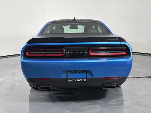 Used 2018 Dodge Challenger T/A RWD image 6