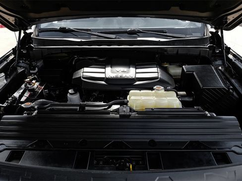 Used 2019 Nissan Titan S w/ S Utility Package image 49