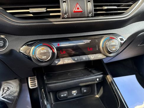 Used 2022 Kia Forte GT FWD image 39
