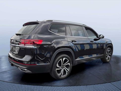 Used 2023 Volkswagen Atlas SEL AWD/4WD image 6