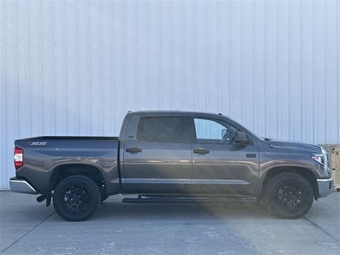 Used 2019 Toyota Tundra SR5 w/ SR5 Upgrade Package image 3