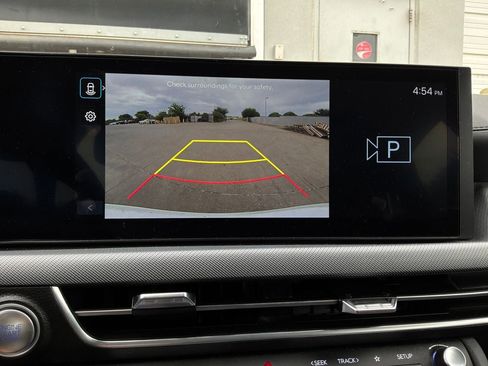 Used 2025 Hyundai Sonata SEL FWD image 30