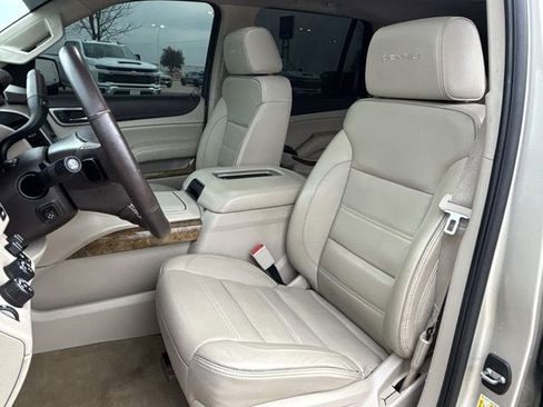 Used 2017 GMC Yukon Denali w/ Open Road Package image 25