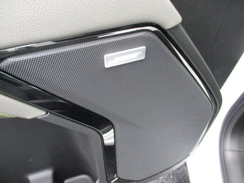 New 2026 Chevrolet Silverado 1500 ZR2 image 18