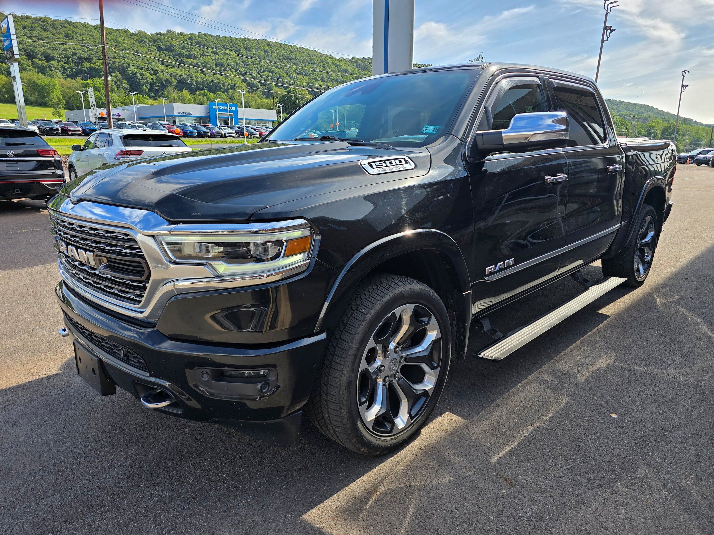 Used 2020 RAM 1500 Limited AWD/4WD image 3