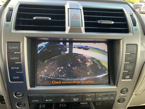 Used 2012 Lexus GX 460 w/ Comfort Plus Pkg AWD/4WD image 25