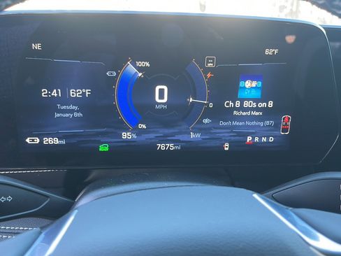 Used 2024 Chevrolet Blazer EV LT image 24