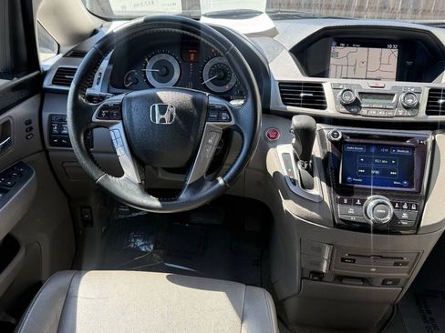 Used 2016 Honda Odyssey Touring image 6