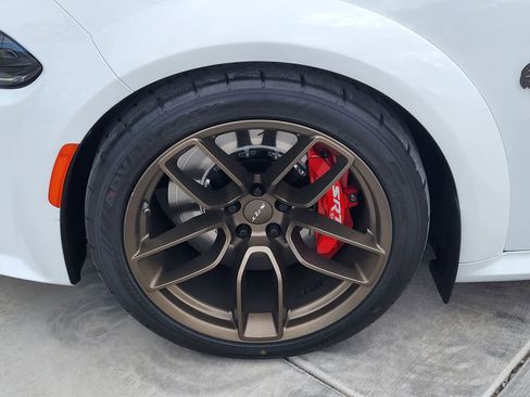 Used 2021 Dodge Charger SRT Hellcat RWD image 9