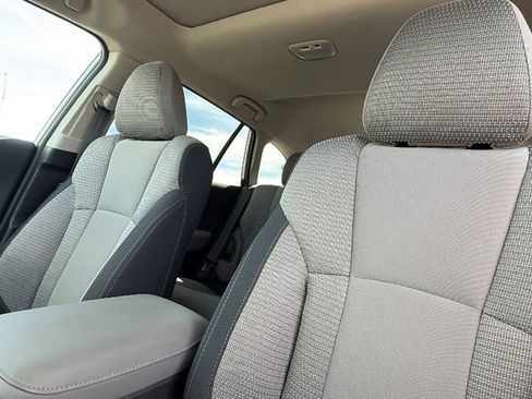 Used 2025 Subaru Outback Premium image 11