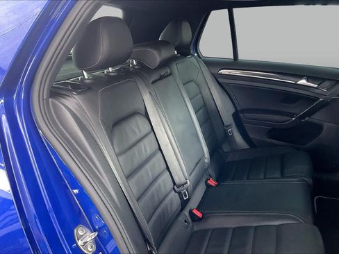 Used 2017 Volkswagen Golf R 4-Door AWD/4WD image 20