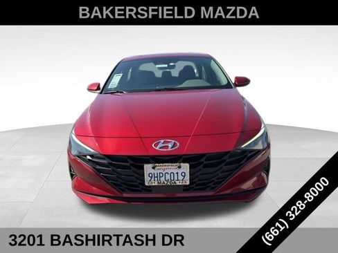 Used 2023 Hyundai Elantra SEL w/ Convenience Package FWD image 8