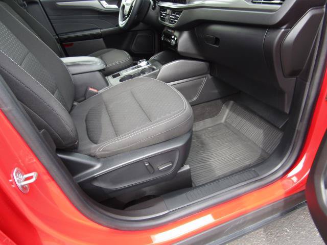 Used 2024 Ford Escape Active w/ Tech Pack #2 AWD/4WD image 9