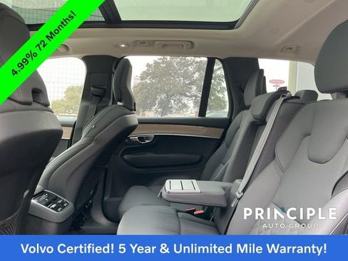 Certified 2025 Volvo XC90 B5 Plus image 32