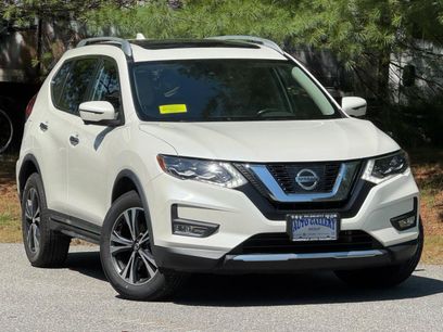 Used 2017 Nissan Rogue SL w/ SL Premium Package