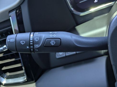 Certified 2025 GMC Sierra 1500 Denali AWD/4WD image 16