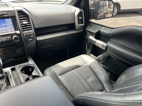 Used 2018 Ford F150 XLT w/ Equipment Group 302A Luxury AWD/4WD image 17