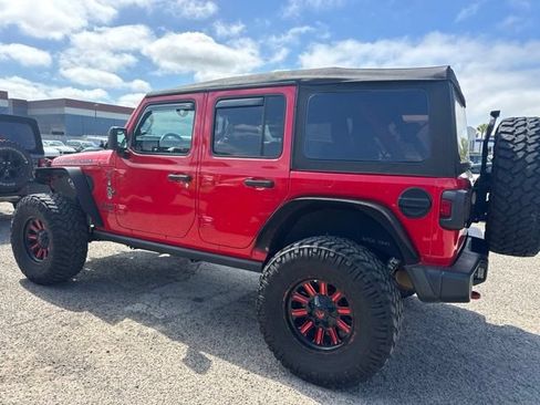 Used 2021 Jeep Wrangler Unlimited Rubicon AWD/4WD image 8
