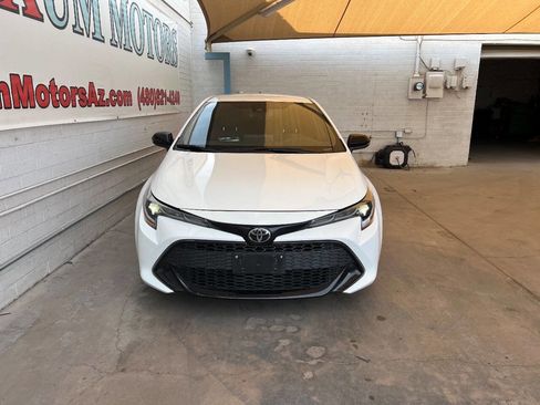 Used 2022 Toyota Corolla SE image 2