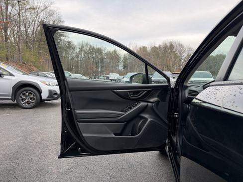 Used 2023 Subaru Impreza Premium image 20